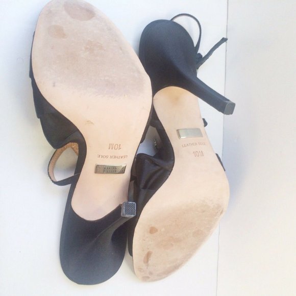 BADGLEY MISCHKA "RUBY" SATIN CRYSTAL JEWELED HEELS - Picture 9 of 9